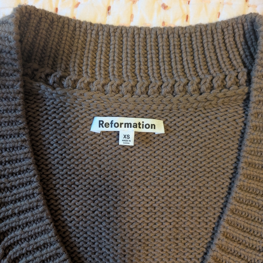 Reformation Olive Brown V-Neck Knit Sweater Vest - Picture 4 of 7